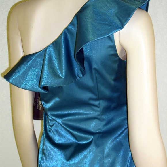 Robe De Soirée En Soie 100% Laundry By Shelli Taille 4 Bleue - Sans Bretelles, Longueur Maxi - Occasion Très Bon état